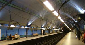 Metrostation Parque, een van de mooiste metrostations van Lissabon