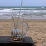 Koele drankjes op het strand van Vietnam