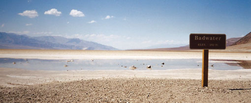 Badwater, Death Valley. Het laagste en een van de heetste punten van de USA