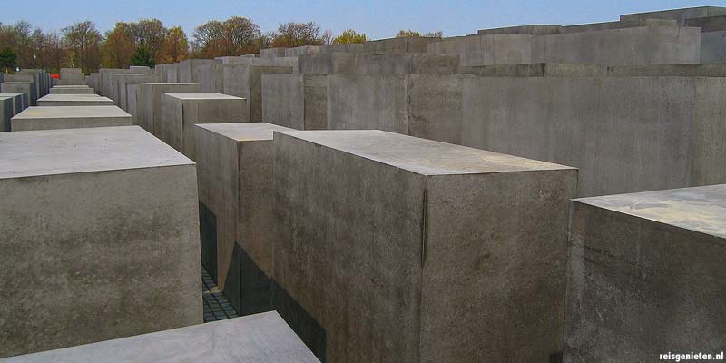 Denkmal fuer die ermordeten Juden in Berlijn