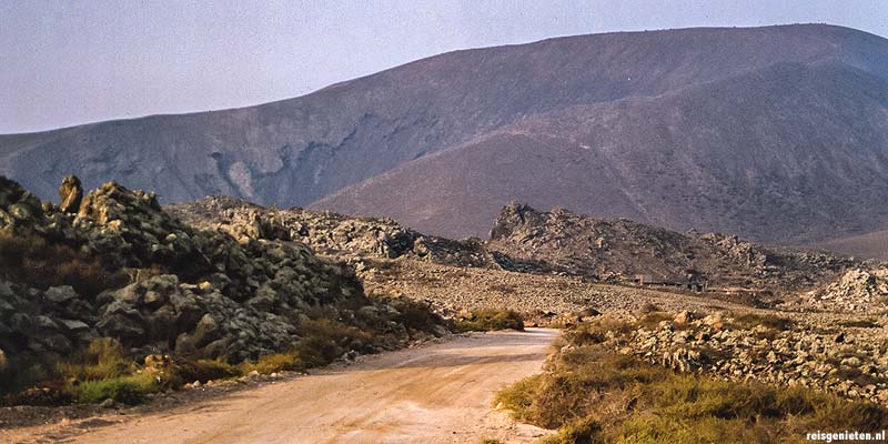 Het vulkaanlandschap van het Canarische Eiland Fuerteventura