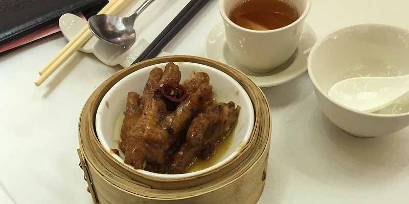 Uit eten Hongkong: Gebakken kippentenen op het menu