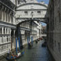 De brug der zuchten in Venetie, vlakbij het San Marco plein