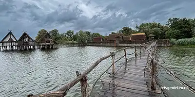 Prehistorisch paaldorp aan de Bodensee