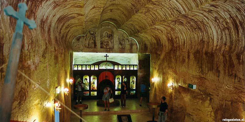 Ondergrondse kerk in het mijnstadje Coober Pedy in de Australische outback. Door