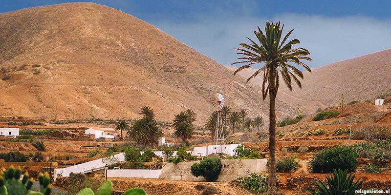 Plaatsje in het binnenland op het Canarische Eiland Fuerteventura