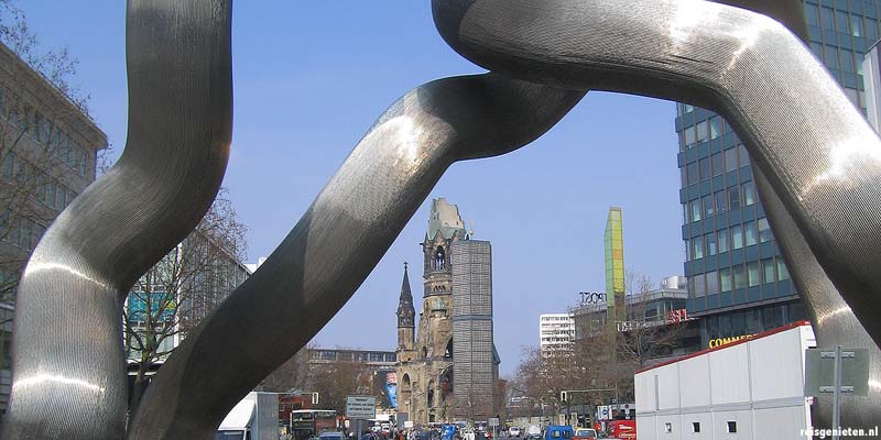 De Kurfurstendamm in Berlijn De Kurfurstendamm in Berlijn