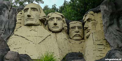 Mount Rushmore in Legoland