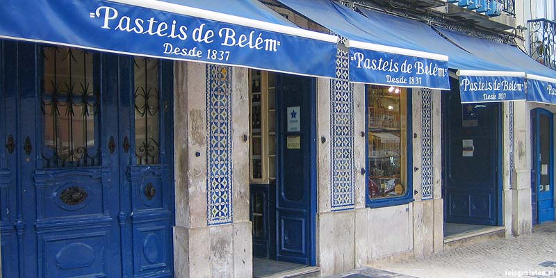 Koffiedrinken in Belem, Lissabon