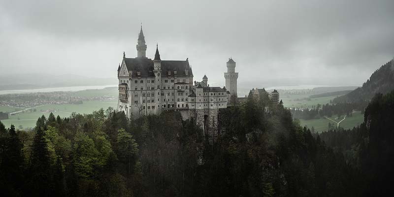 Kasteel Neuschwanstein in Zuid-Duitsland width=