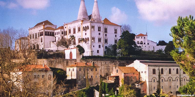 Het Palacio Nacional de Sintra in Sintra in de buurt van Lissabon in Portugal