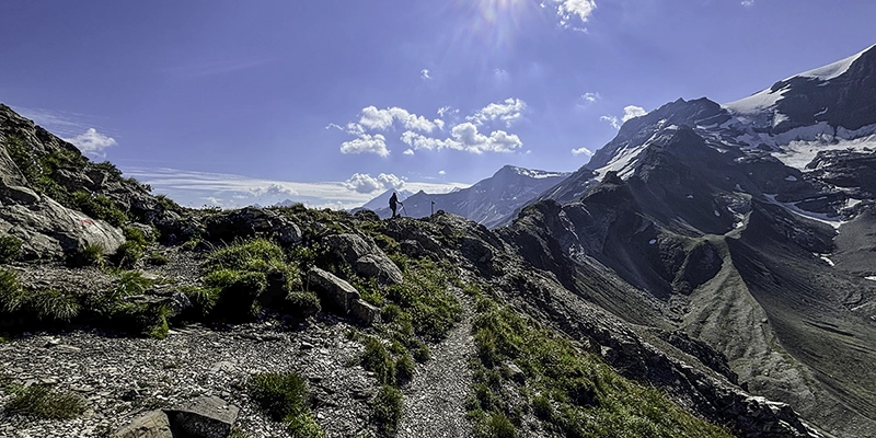 Wandelen in de Alpen van Zwitserland